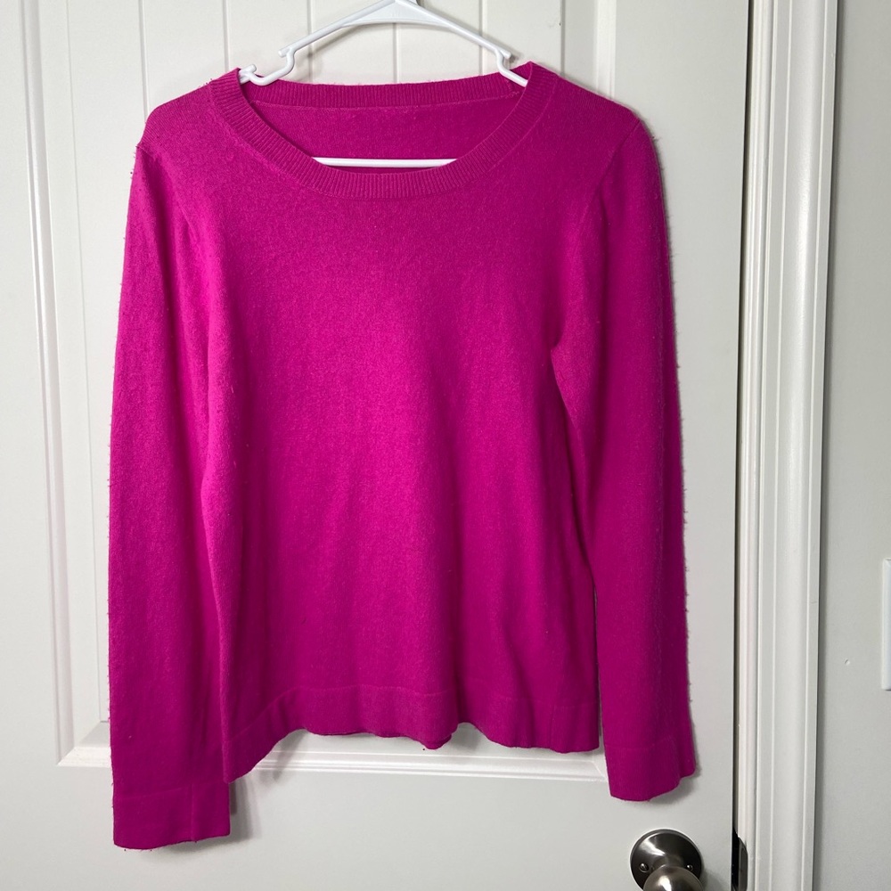 Women’s bright hot pink speckled textured‎ Crewcut soft knit long sleeve sweater